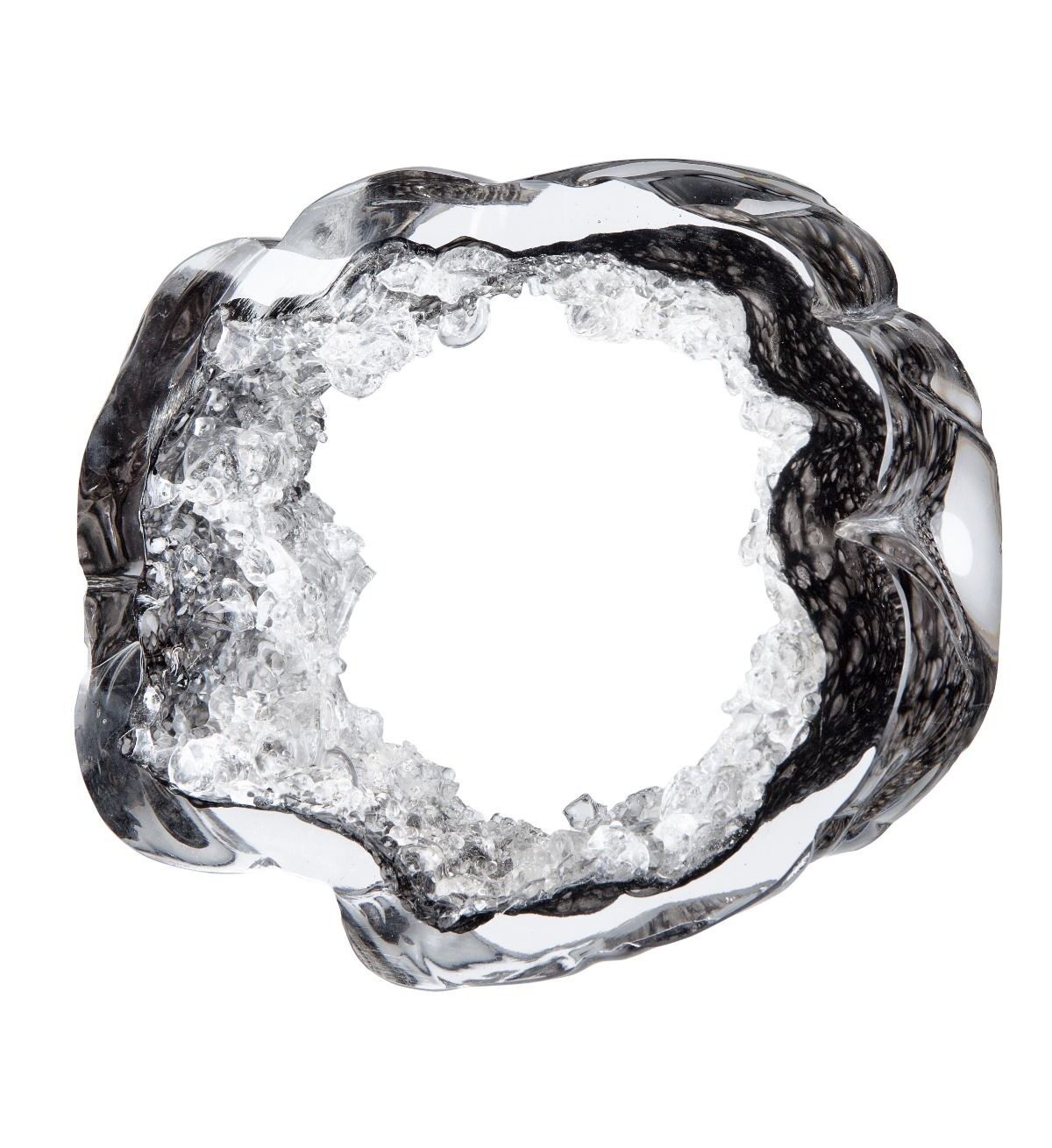 Grittering eye